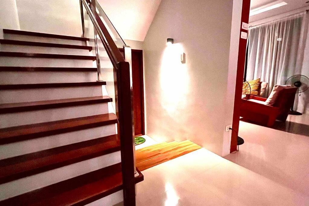 Overlooking Staycation At Sandari Batulao Tagaytay City Extérieur photo
